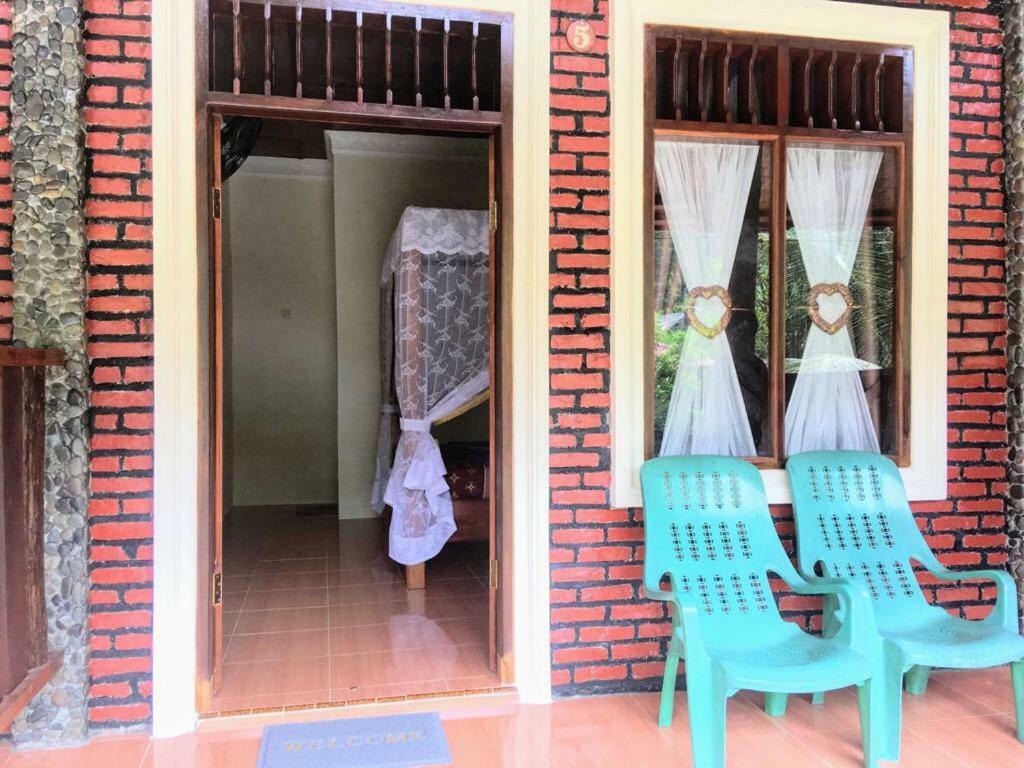 Sahnan Guest House Букит-Лаванг Экстерьер фото